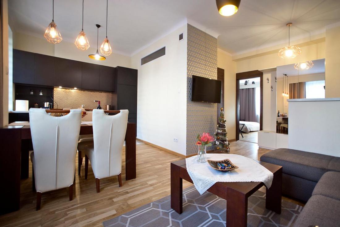 P&O Serviced Apartments Metro Mokotow Varsovia Exterior foto