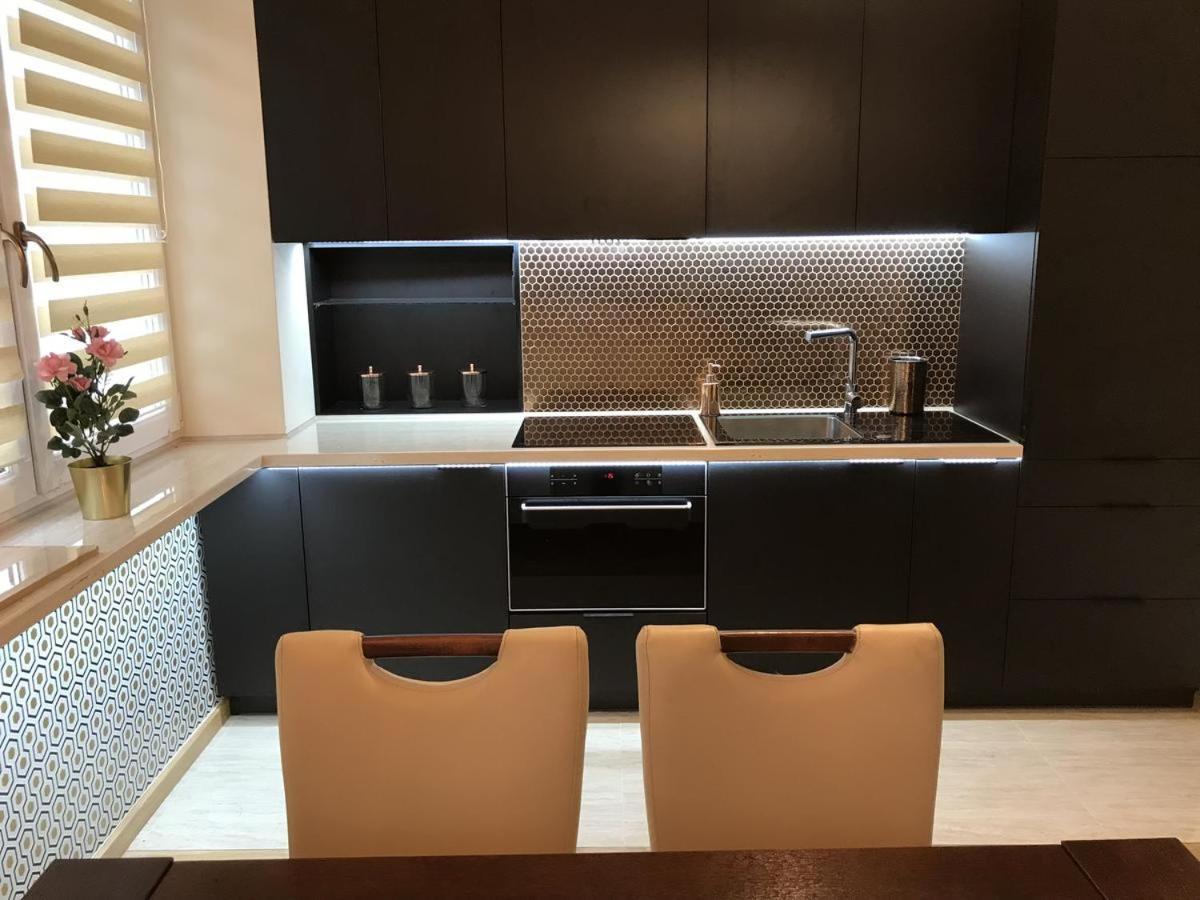 P&O Serviced Apartments Metro Mokotow Varsovia Exterior foto